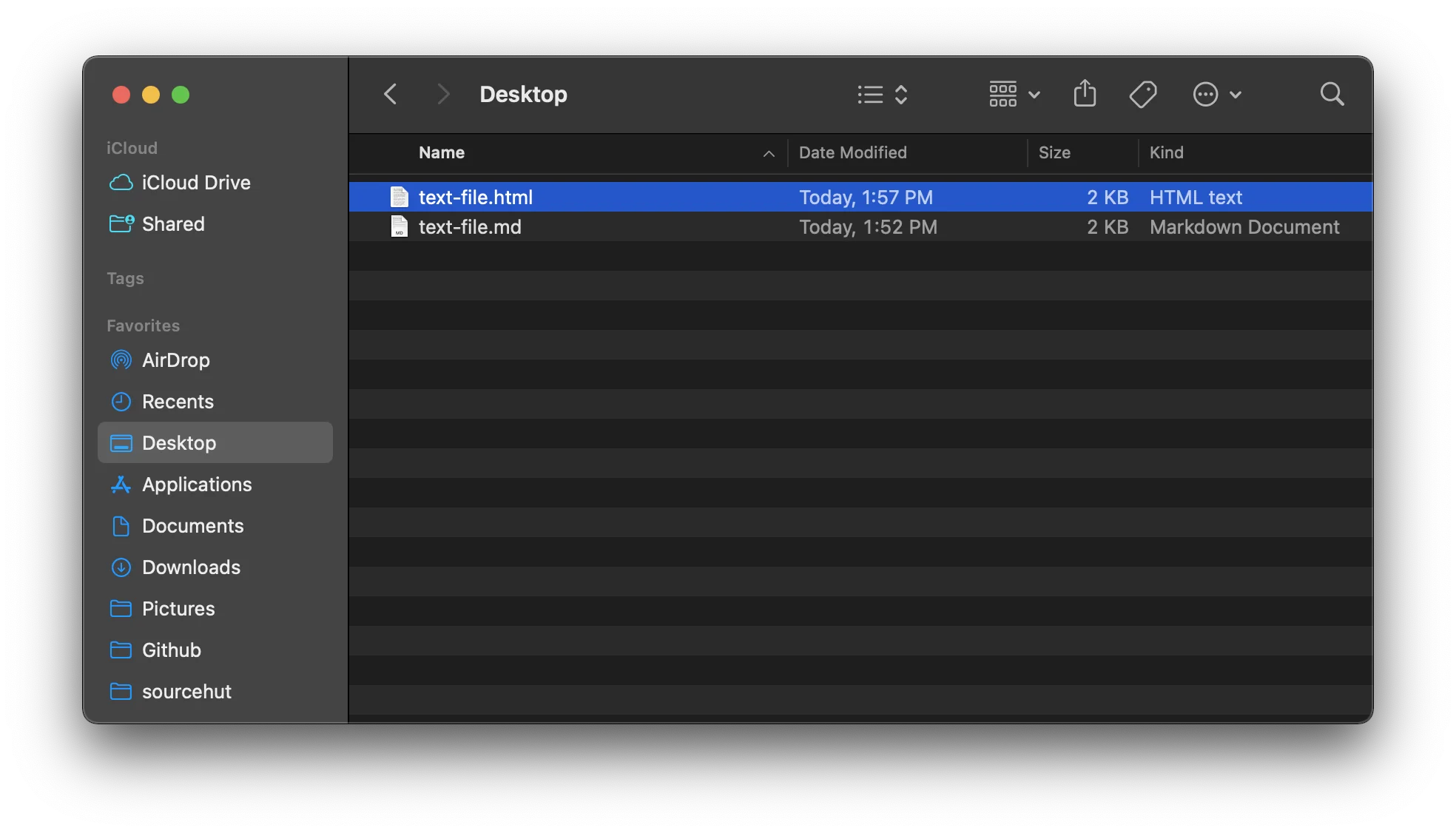 Finder window showing a Markdown file and an HTML file