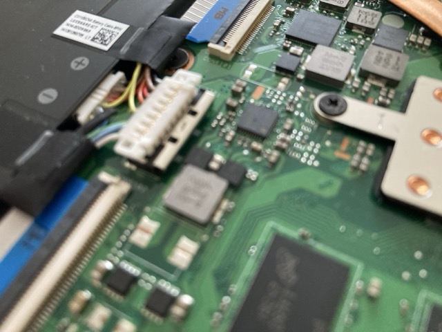 A close up of the battery connector